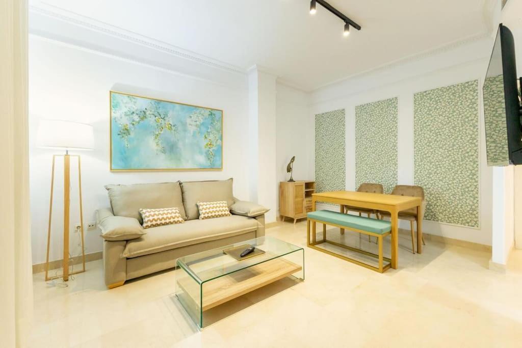 Imperial Central Suite By Valcambre Sevilla Exteriér fotografie