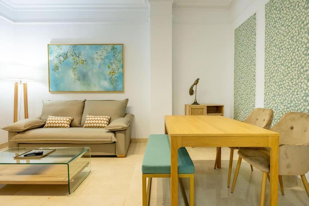 Imperial Central Suite By Valcambre Sevilla Exteriér fotografie